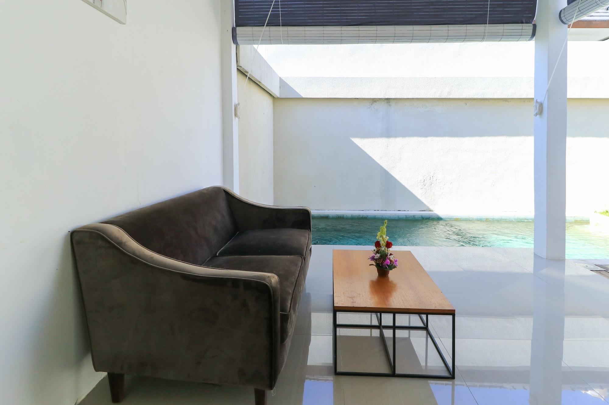 Kumari Villa Dalung  Luaran gambar
