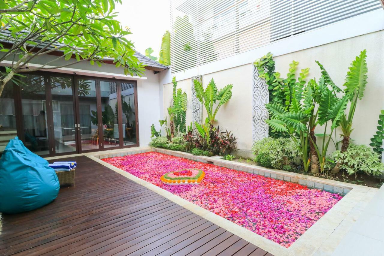 Kumari Villa Dalung  Luaran gambar