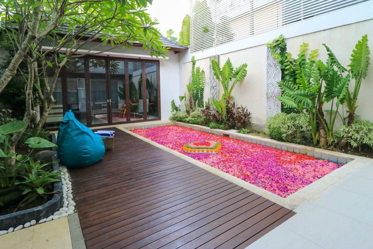 Kumari Villa Dalung  Luaran gambar